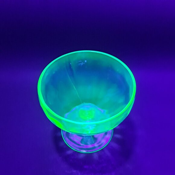 Hazel Atlas Depression Green Uranium Glass Footed Sherbet Dessert Cup - Picture 6 of 16